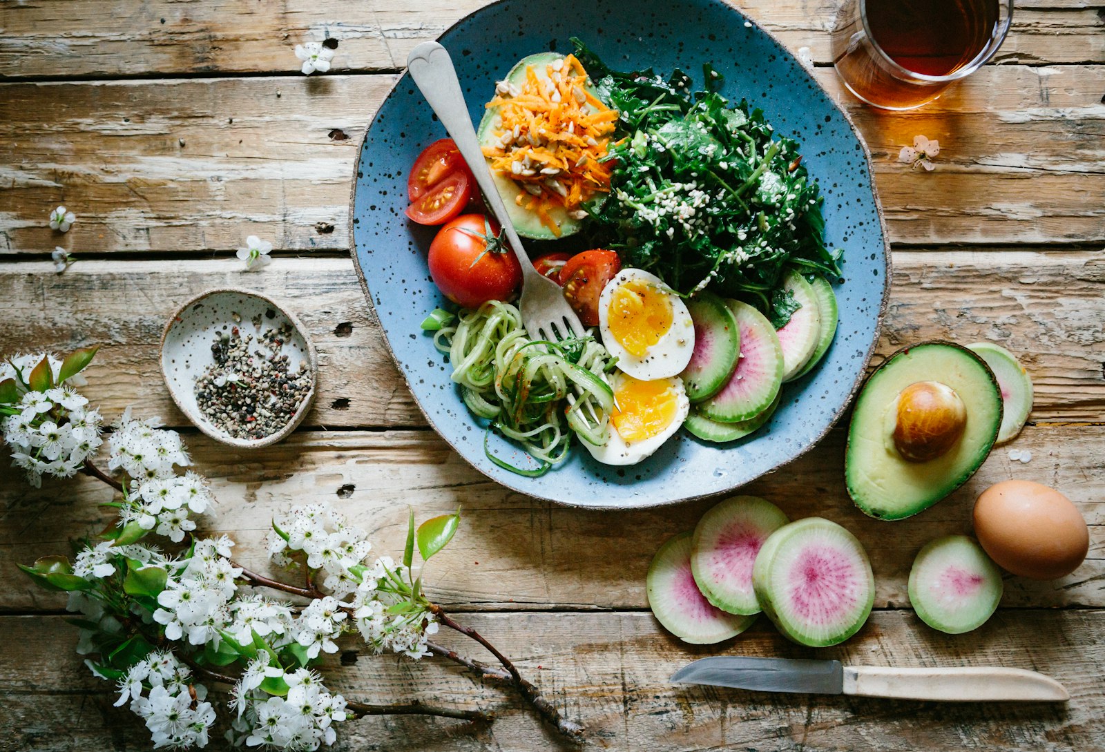 Best Foods to Eat When You Feel Stressed and Overwhelmed